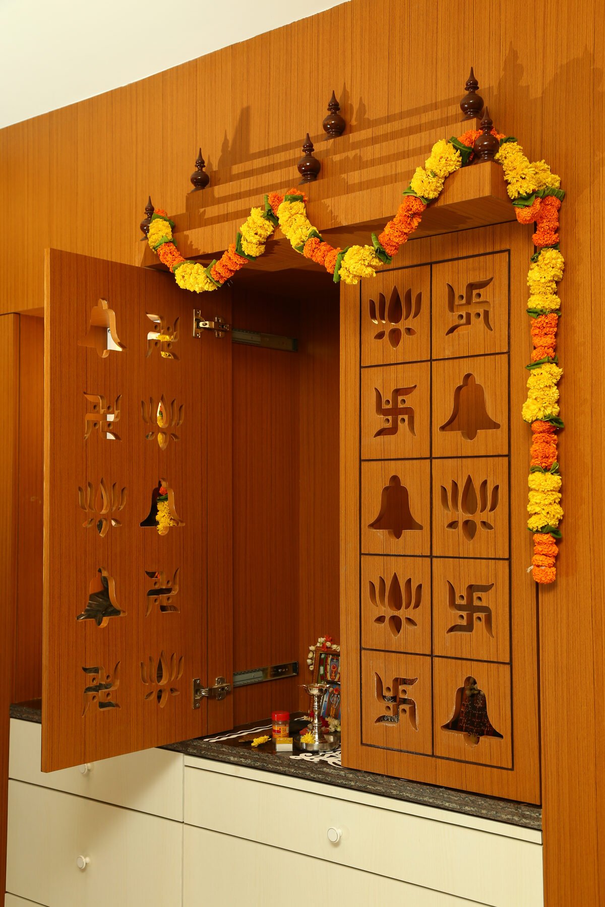 Past project - pooja unit detail